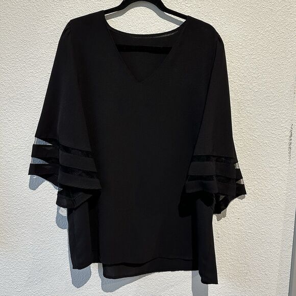Mesh Stripe Bell Sleeve Black V Neck Top Size 2XL - Picture 4 of 8